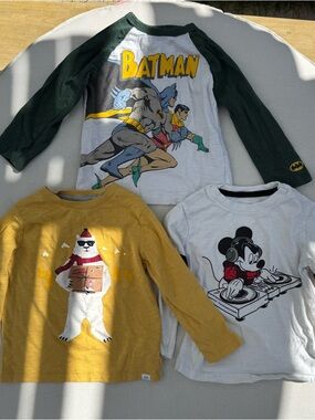 Gap Kids 3T Long Sleeve Bundle Batman Mickey Polar Bear Pizza Box